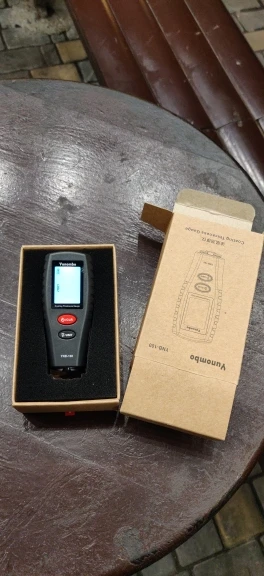 Отзыв о товаре Тестер толщины покраски Yunombo YNB-100, Цифровой измеритель толщины покраски автомобиля с руководством на русском и английском языке от пользователя U***v