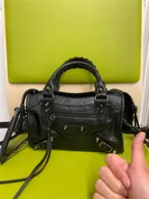 Bolso europeo de cuero PU para motocicleta para mujer, bandoleras cruzadas con remaches y borlas