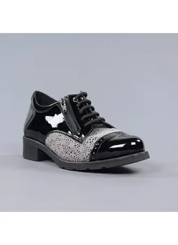 

Shoes insole removable. ds2