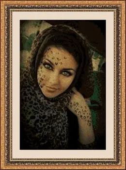 

Cross Stitch Kit PANDATHREAD Novelties 34411