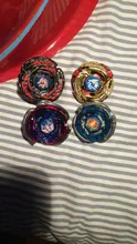 Takara tomy fusión de metales peonza beyblade juguetes BB28 BB43 BB47 BB70 BB88 BB99 BB105 Pegasis BB108 BB118 BB122 con lanzador