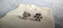 ANENJERY de Plata de Ley 925 copo de nieve hueco de flor Stud pendientes para las mujeres regalo de Navidad brincos oorbellen S-E267
