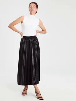 

Leather Look Long Pleated Skirt