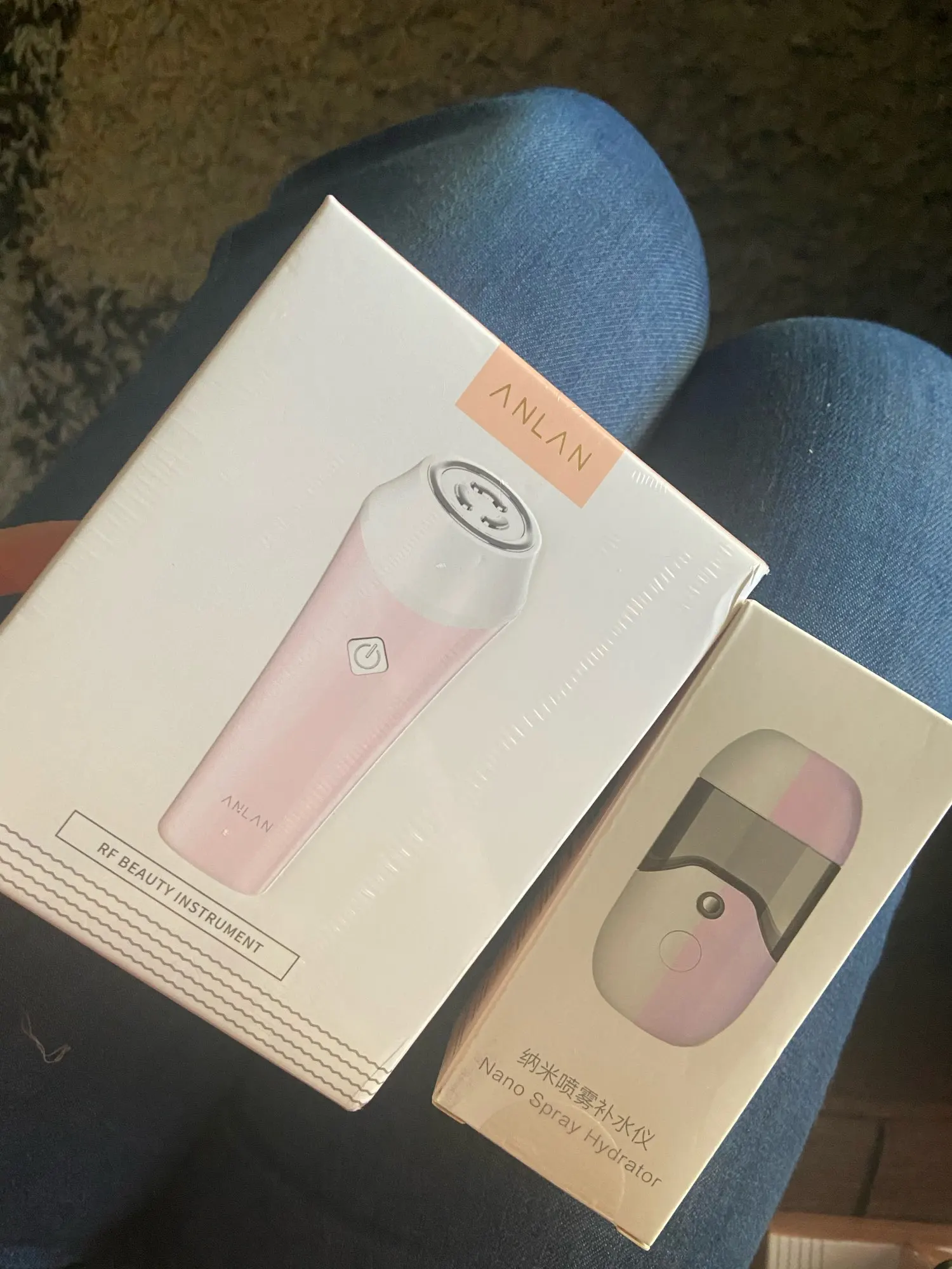 Отзыв о товаре ANLAN rf лифтинг аппарат массажер для лица микротоки для лица рф лифтинг аппарат RF Устройство для красоты RF лифтинг для лица радиочастотная мезотерапия для лица омоложение кожи лифтинг укрепляющее удаление морщин от пользователя H***n