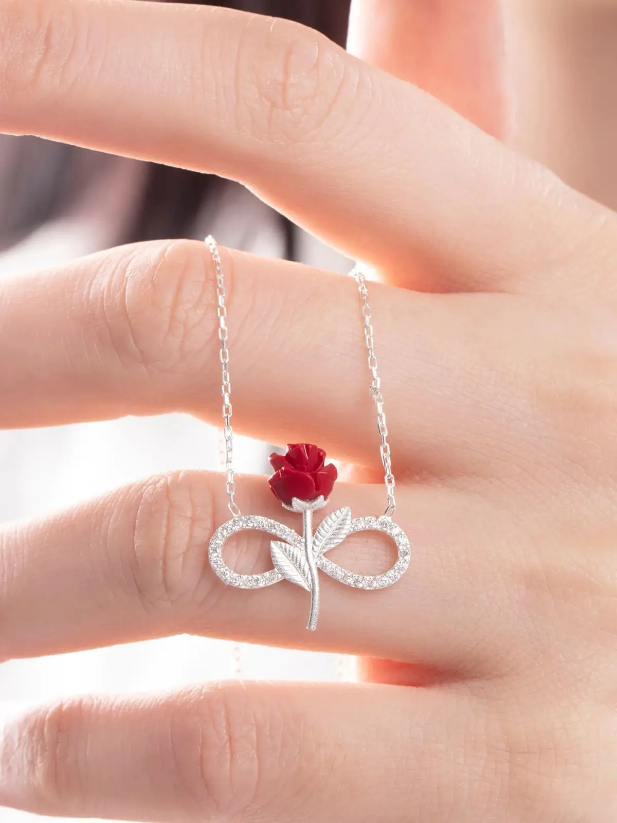 

Women's Necklace Pure 925 Sterling Silver Zircon Cubic Zirconia Infinity Red Rose Love Icon Model Necklace