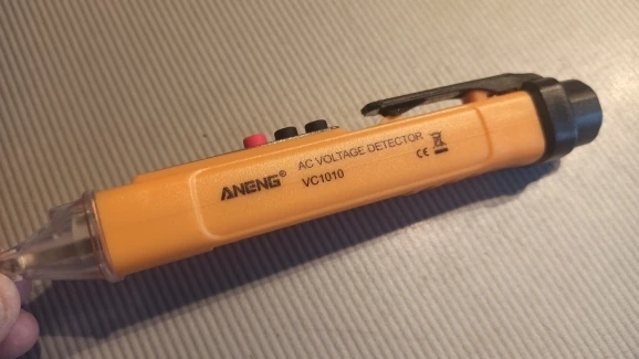 Отзыв о товаре ANENG VC1010 вольтметр цифровой тестер индикатор напряжения тестер напряжения Цифровые датчики напряжения переменногопостоянного тока умная бесконтактная ручка измерительный прибор индикаторная отвёртка вольтметры от пользователя P***z