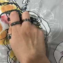 Anillo estilo Punk de acero inoxidable Para defensa propia, joyería de espinas Para Hombres y Mujeres, Joyas Para Hombres y Mujeres