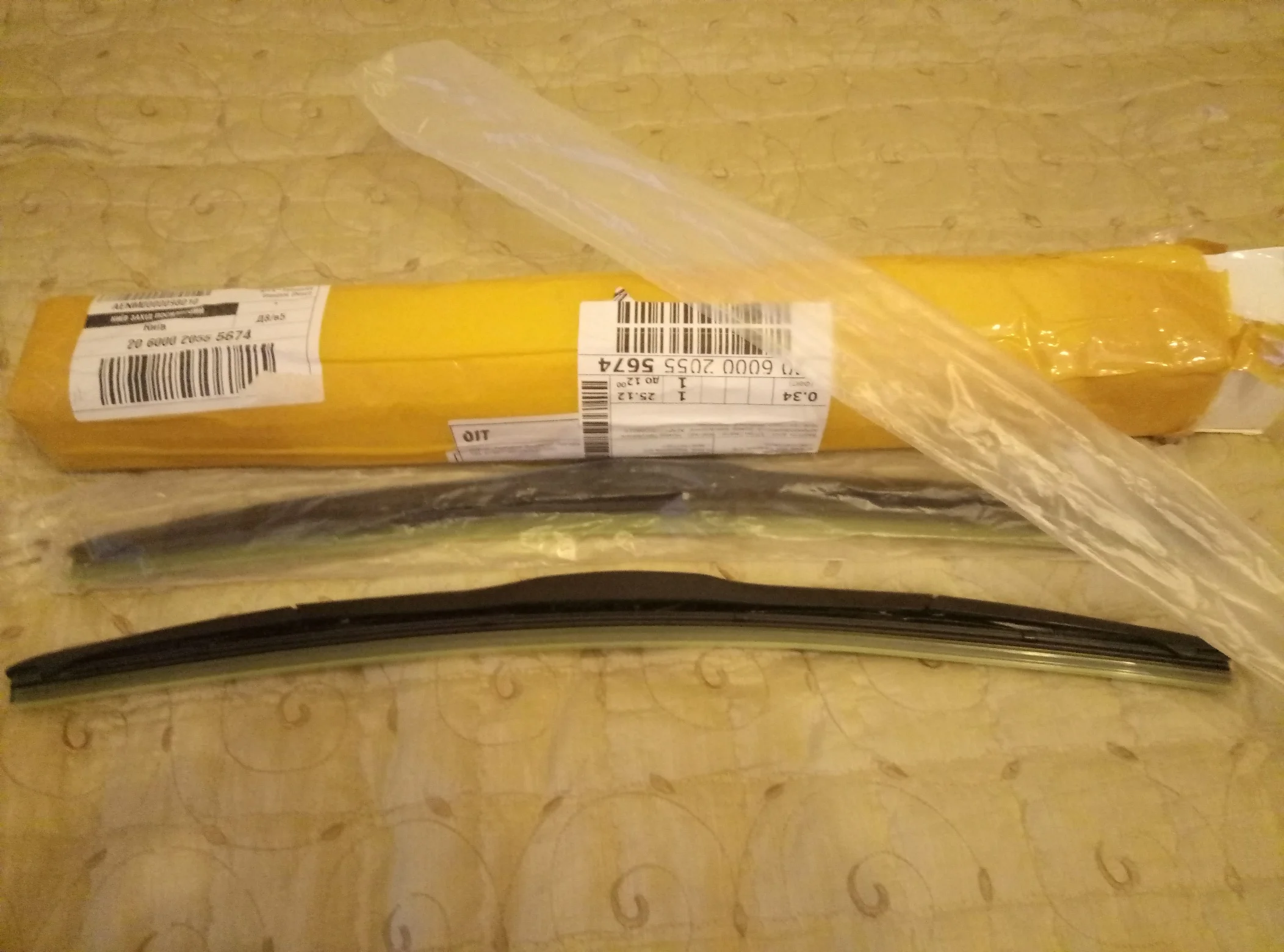 Отзыв о товаре Щетка стеклоочистителя автомобильная универсальная U-образная, 14 дюймов, 16 дюймов, 17 дюймов, 18 дюймов, 19 дюймов, 20 дюймов, 21 дюйм, 22 дюйма, 24 дюйма, 26 дюймов от пользователя A***v