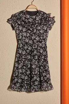 

Trendyol Flower Patterned Knitted Dress TWOSS20EL1364