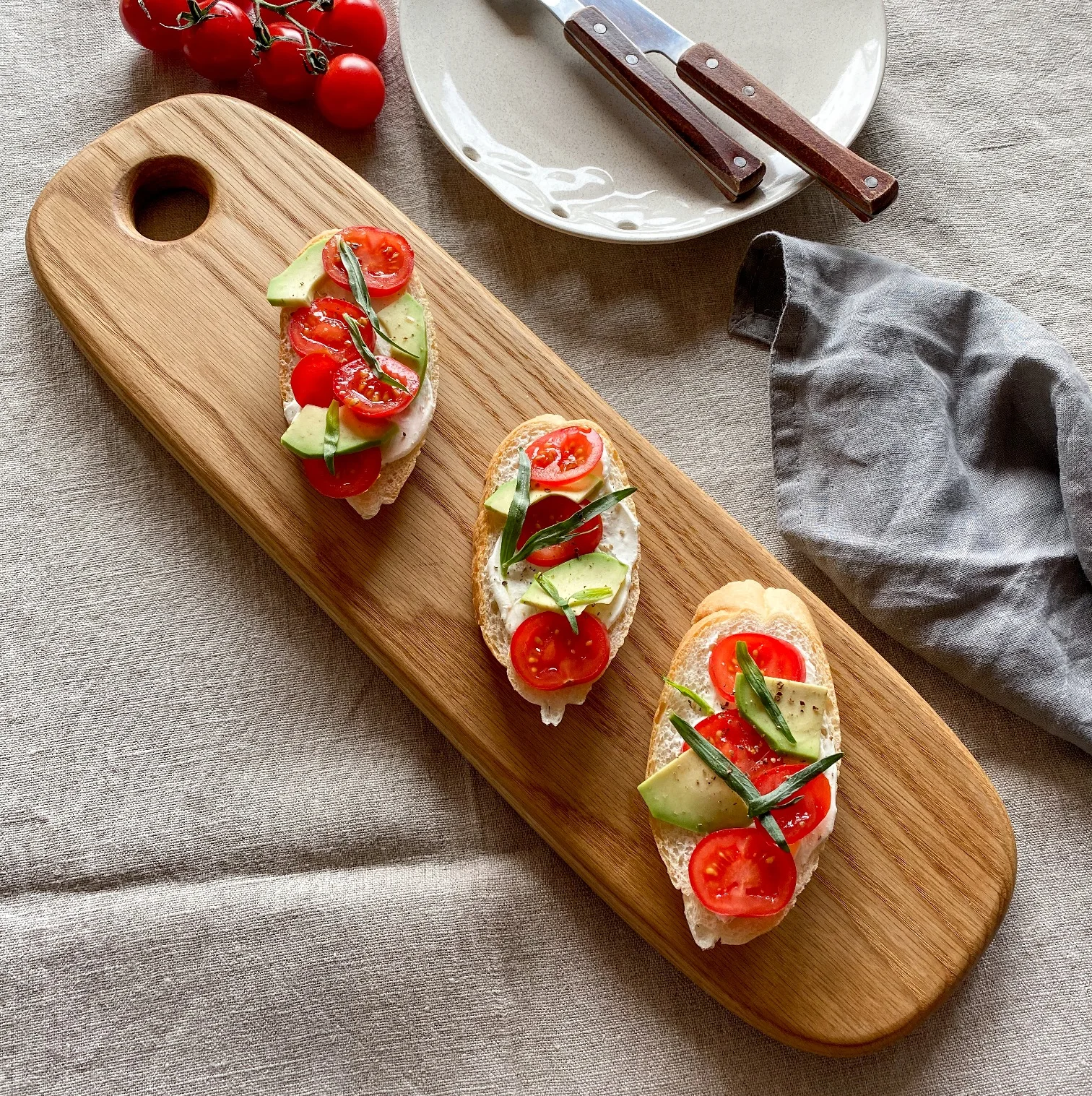 Cutting/serving board solid oak 13x45x2 cm арт.7lh20dnгбол Lutic home | Дом и сад
