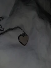 Collar que brilla en la oscuridad para mujer, foto, medallón, corazón fluorescente vintage, colgante, joyería, colgante, regalos