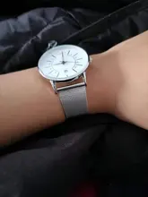 Nueva moda Simple Ultra delgado reloj de los hombres de acero de malla de reloj de cuarzo creativo reloj con calendario para los hombres Relogio Masculino