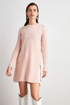 

Trendyol Sides Slits Knitwear Sweater TWOAW20KZ1439