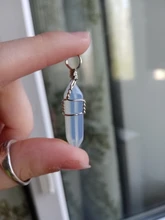 Mezcla de piedra de cristal, malaquita Ópalo, lapislázuli, howlita, piedra verde, ónix, rosa, cuarzo, cornalina, facetada, colgante, 1 Uds.