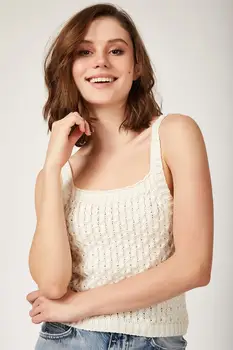 

Happiness ist. Women's Square Collar Pendant Knitwear Crop Top Blouse VM00023