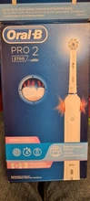 Oral B Pro 2 2700, Cepillo de dientes eléctrico recargable, 2 modos cepillado, temporizador, limpieza 3D, hasta 14 días, sensor