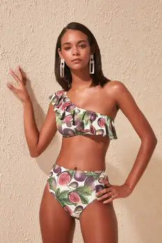 

Trendyol Fig Pattern High Bel Bikini Bottom TBESS20BA0359