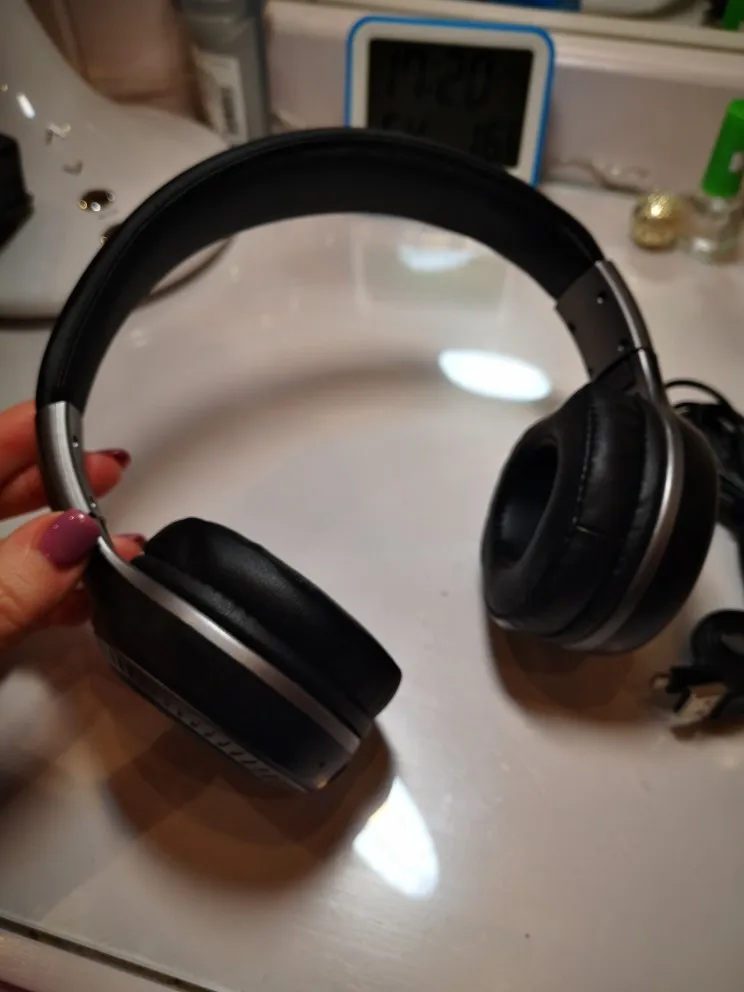 Отзыв о товаре Наушники ZEALOT B19 с ЖК-дисплеем, Hi-Fi стерео наушники, Bluetooth беспроводная гарнитура с микрофоном, FM-радио, слот для карт памяти TF от пользователя M***a