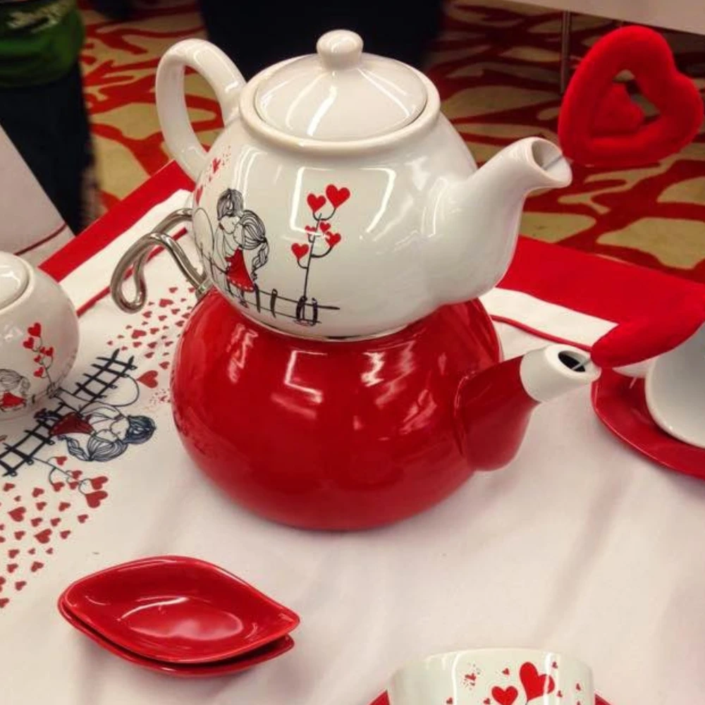 

New Ceramic Lover Teapot Set High Quality Tea Maker Pots Best Tea Times For 2 Person - FREE & FAST & SAFE SHIPMENT