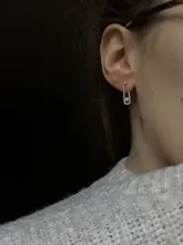 Pendientes de tuerca geométricos de estilo coreano para mujer, aretes de circonita cúbica Micro pavimentada de Color oro blanco