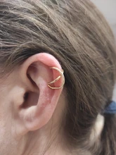 Pendiente de cartílago falso para mujeres y hombres, Clips de oreja sin Piercing, de hojas doradas, joyería, regalos al por mayor