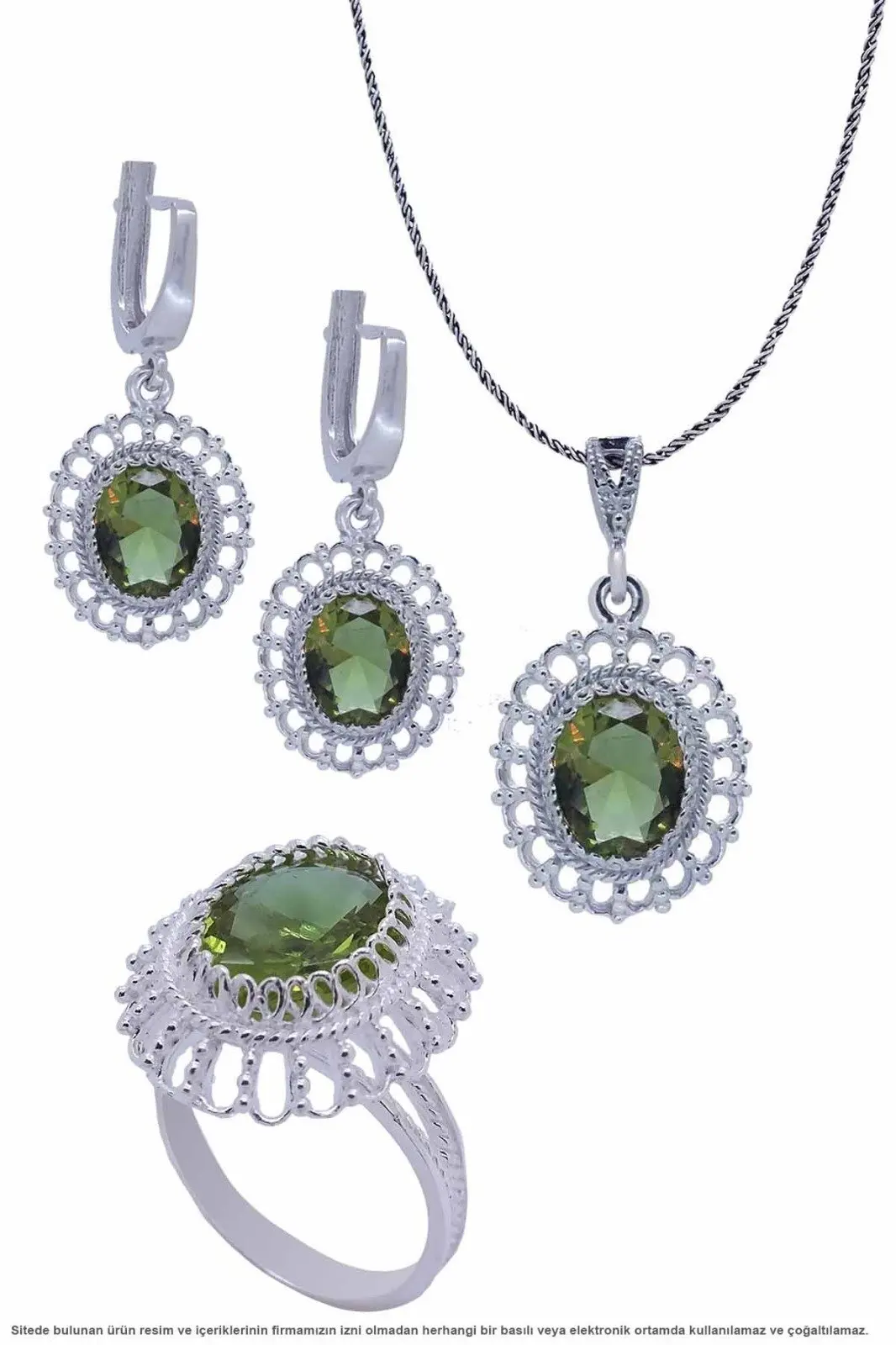 

Zultanit Cubic Zirconia Oval Filigree Silver Triple Set