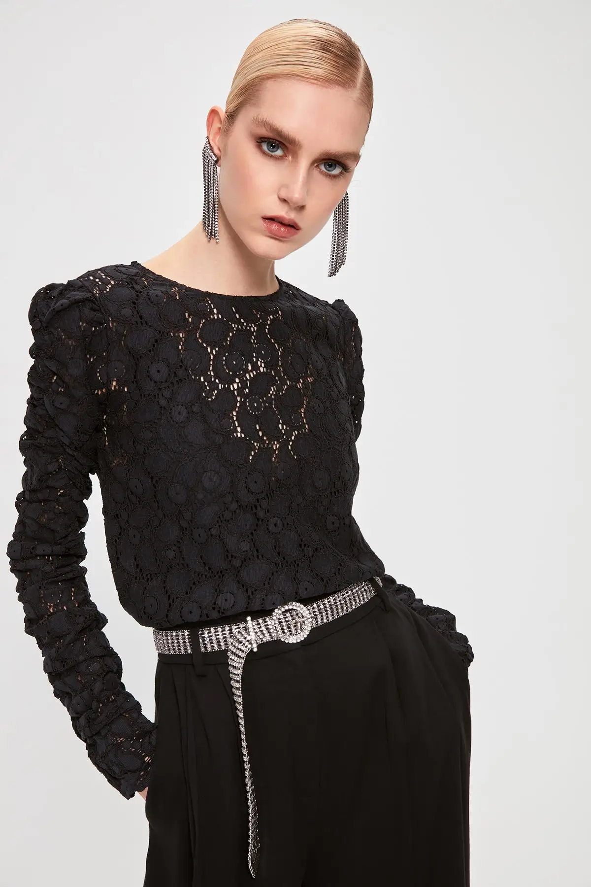 Trendyol кружевная отделка Bluz TPRAW20BZ0950