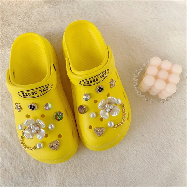 Cute Luxury Shoes Accesories Rhinestone Bling Croc Charms Set Chain Crocs  Shoe Decorations Diy Buckle Pearl Shoes Flower New