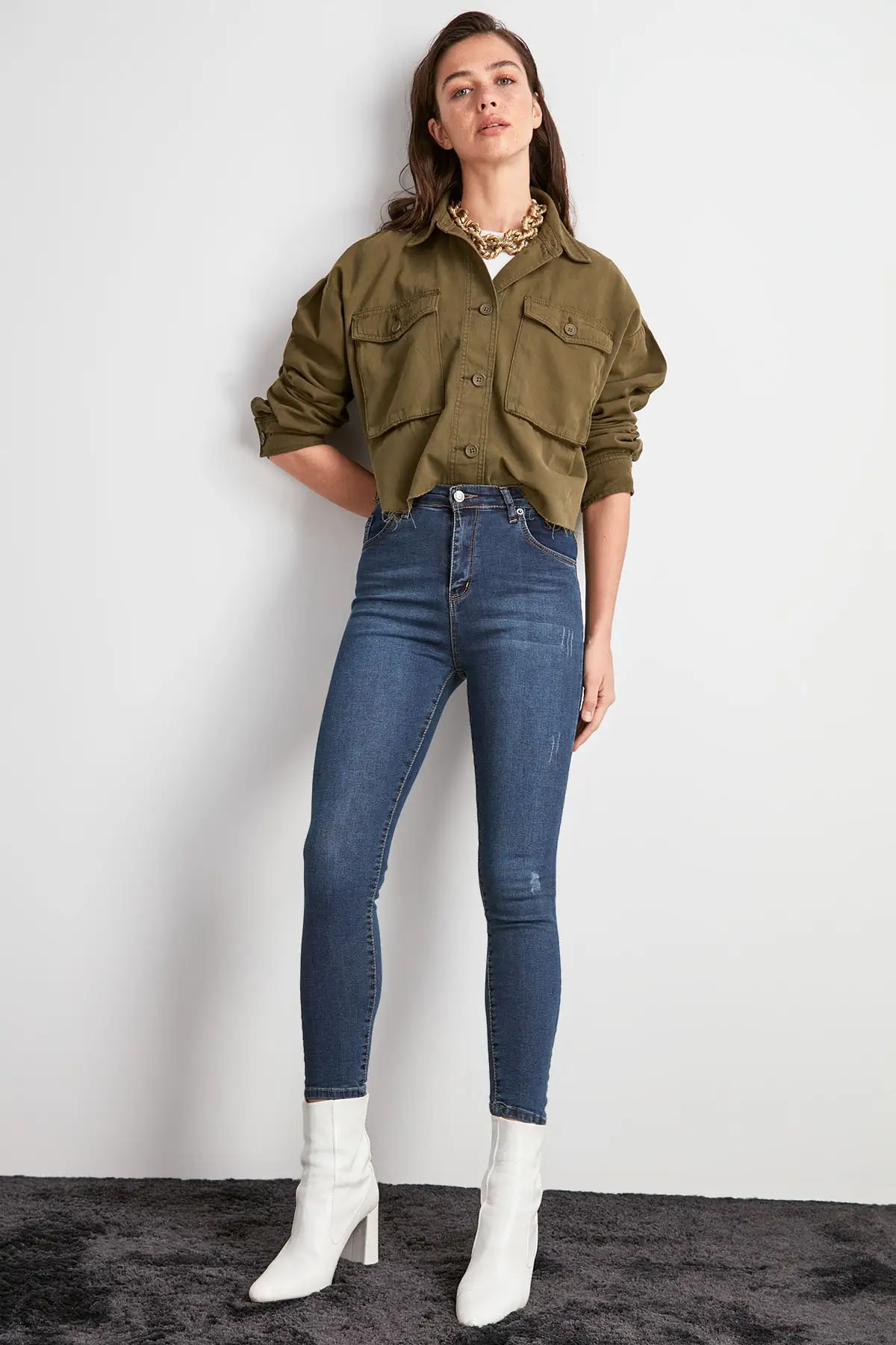 Trendyol Yıpratmalı High Waist Skinny Jeans TWOAW20JE0485 |