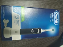 Oral B Vitality D100 CrossAction, Cepillos de dientes Eléctricos Recargables Blanco/Negro, limpieza 2D, cabezal oscila y rota