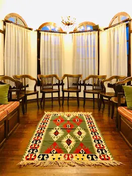 

North Turkish Hand Woven Antolian Kilim Rug & Carpet