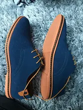 2020 Primavera de cuero de gamuza de los hombres Zapatos informales Oxford zapatillas de deporte clásicas de calzado cómodo vestido zapatos de gran tamaño zapatos planos