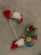 Juguete artificial de plástico para gatos y mascotas, palo con pluma de colores, varita con campana, jaula de ratón, señuelo, color al azar, 1 ud.