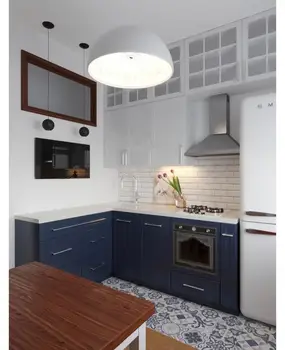 

Blue-white corner kitchen