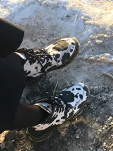 Las mujeres botas de moto Otoño de moda de invierno de Color sólido de botas Martin botas de las mujeres de alta calidad cómodo estampado de vaca botas de mujer