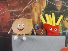 Muy bonita smile-almohada realista para patatas fritas, juguetes de peluche, muñecas interesantes, regalo de cumpleaños