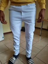 Nueva llegada de los hombres de algodón pantalones vaqueros rasgados de corte Slim Casual en blanco y flaco pantalones vaqueros de hombre de moda elástico hip hop mezclilla Pantalones Hombre