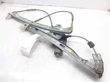 

9221E8 left front windows PEUGEOT 206 SW