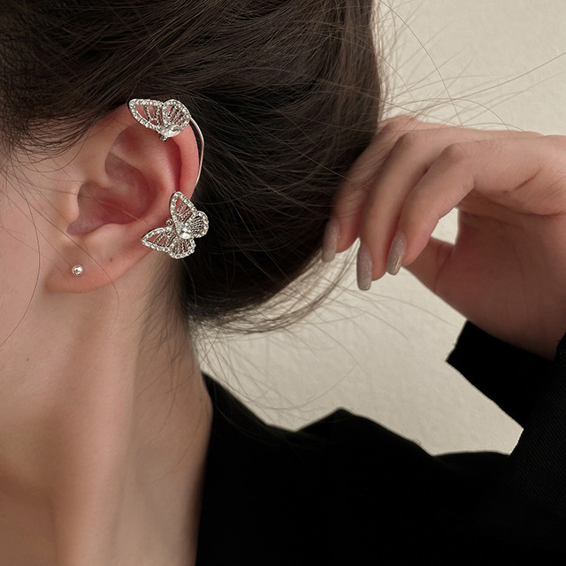 Shiny Zircon Butterfly Earcuff For Women Without Piercing Earrings 2022 Fashion Ear Clip Earrings Bride Wedding Jewelry