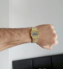 Reloj digital vintage para hombres y mujeres, pulsera con pantalla led electrónica de oro y plata para militares, en color negro, ideal para deportes y regalo