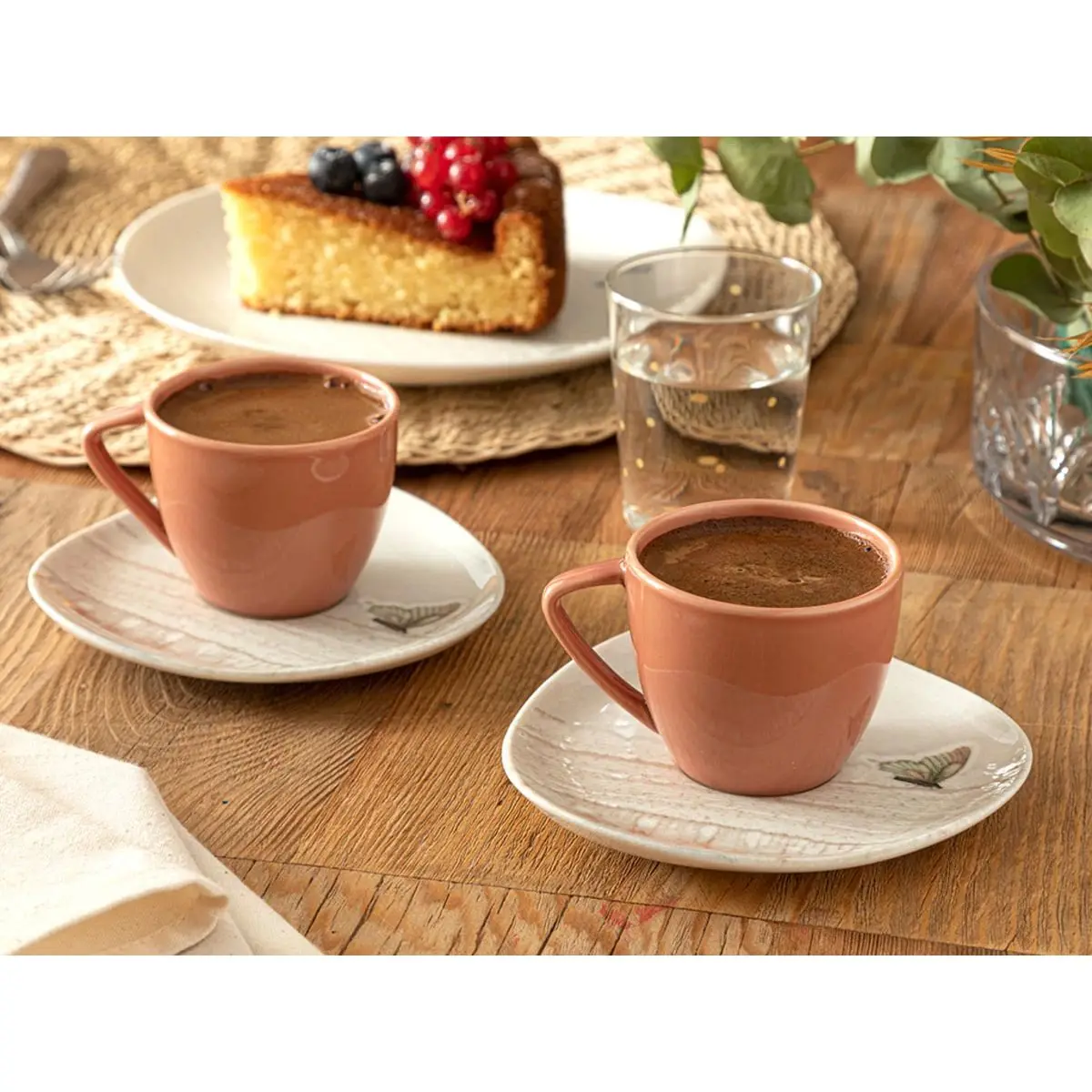 

Porcelain 2 Personality Coffee Cup Pad 90 Ml Brown Luxury European Model Espresso Coffee cup Tea Milk Drink Cups Handle