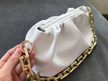 Bolso de mano de día para mujer, cadena dorada gruesa, pinza para masa, bolso de hombro, bolsa de hombro, Baguette plisado, 2021