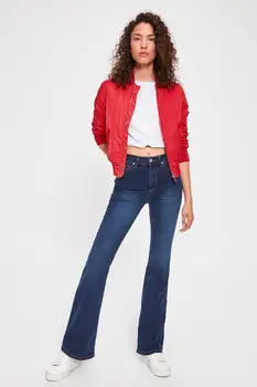

Trendyol High Waist Flare Jeans TWOAW20JE0169
