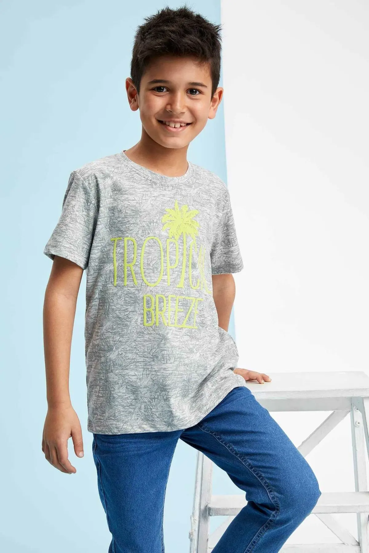 

DeFacto New Boy Fashion Crewneck Short Sleeve Boys Casual Letter Pattern T-Shirt Kids Comfort Cotton Tops Summer - K3506A619SP