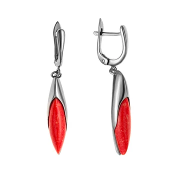 

Silver earrings with coral