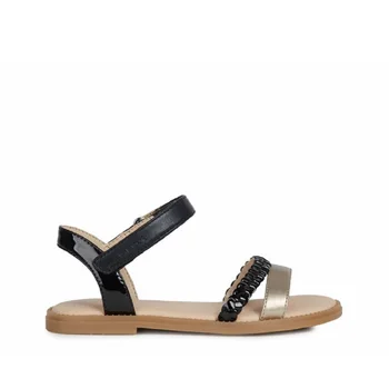 

Sandal girl perspirant and light