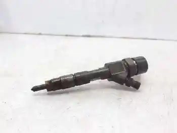 

7700111014 injector RENAULT MEGANE I Phase 2 saloon (BA0)