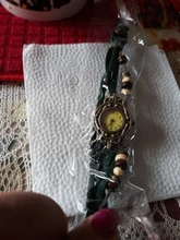 Relojes de pulsera Vintage para mujer y niña, pulsera con hoja, brazalete de cuero colgante, regalo