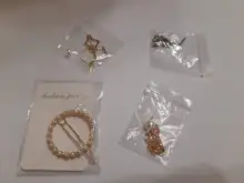L1021-Pulseras de perlas simuladas minimalistas para hombre y mujer, brazalete pequeño y delicado, joyería para mujer y Niña