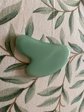 Rodillos de piedra de Jade para masaje Facial, Piedra Rosa de cuarzo Natural, para adelgazar la barbilla, estiramiento Facial, cuidado de la piel